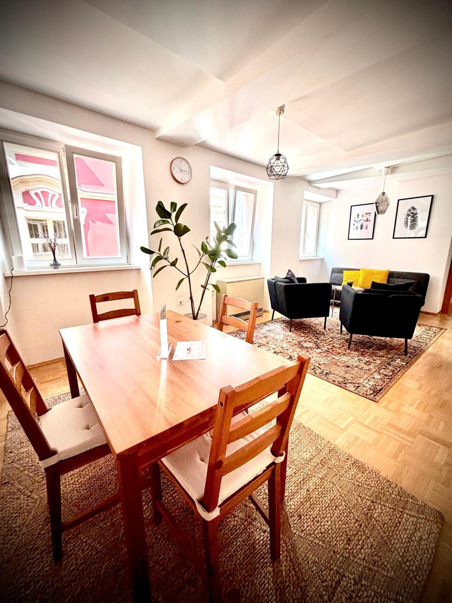 Franziskaner Suites #9 กราซ ภายนอก รูปภาพ